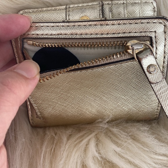 SALE Kate Spade Gold Metallic Wallet in Preowned condition - Picture 7 of 9